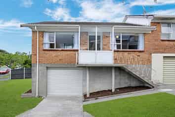 1/1 Griffen Park Road, Mount Roskill