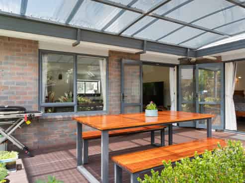 64 Milan Drive, Glen Eden