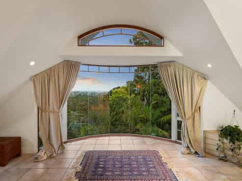 52 Daffodil Street, Titirangi