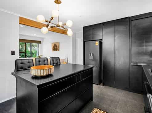 9 Ruskin Place, Westown