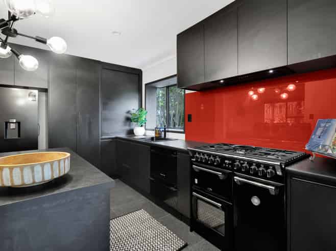 9 Ruskin Place, Westown