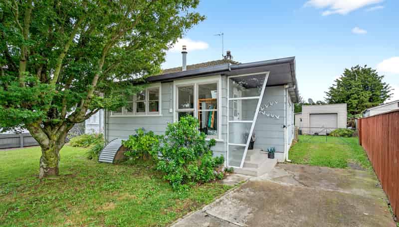 13 Churchill Avenue, Masterton