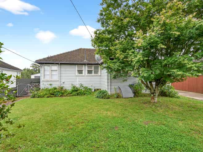 13 Churchill Avenue, Masterton