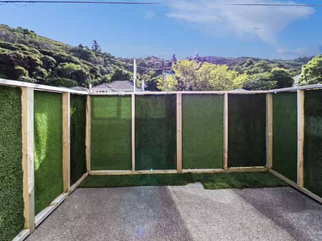 B/130 Wellington Road, Wainuiomata