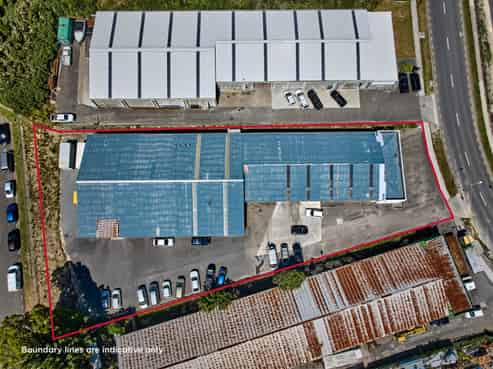 Invest or occupy - Freehold industrial