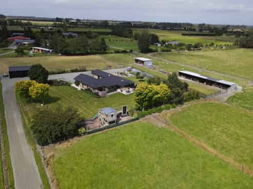 65 Racecourse Road, Winton