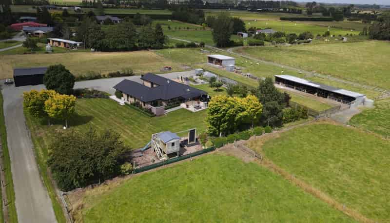 65 Racecourse Road, Winton