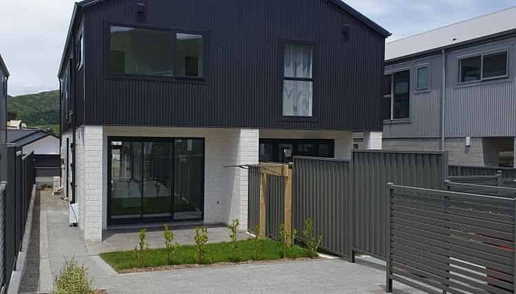 9 Tokitoki Way, Porirua