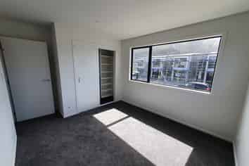 9 Tokitoki Way, Porirua