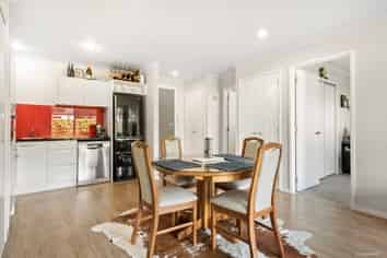 105/19 Bute Road, Browns Bay