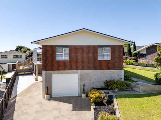 13 Russleigh Drive, Dinsdale