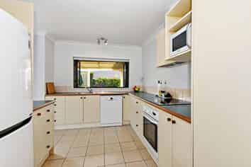 11 Maurton Place, Onerahi