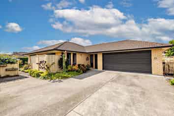 11 Maurton Place, Onerahi