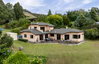 65 Endsleigh Drive, Havelock North