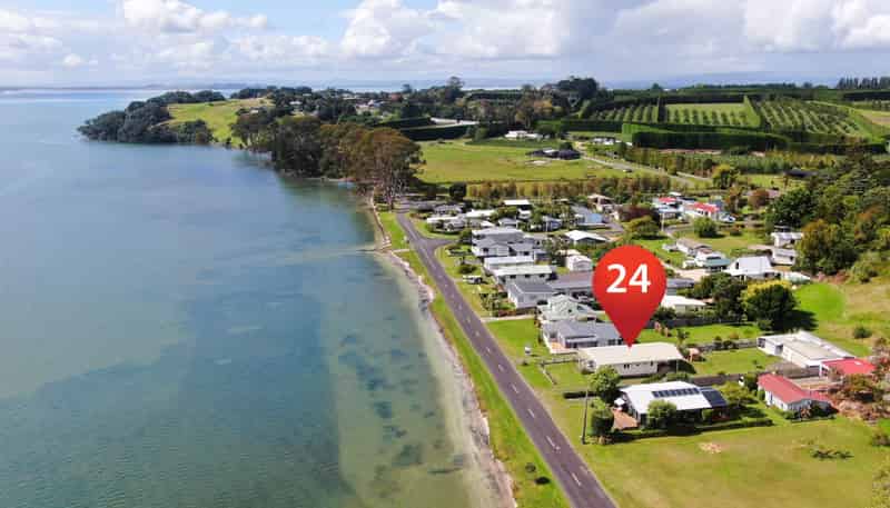 24 Esplanade Road, Ongare Point, Katikati