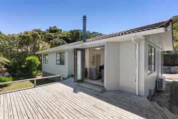 49 Montgomery Avenue, Karori