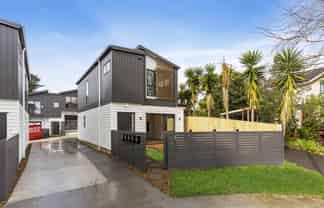 8a Tahinga Street, Northcote