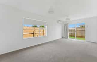 209 Seaview Road, Westown