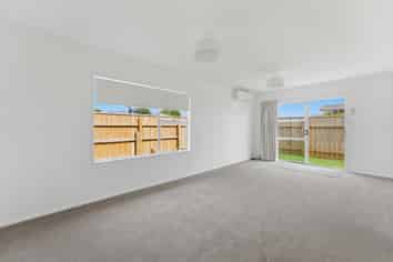 209 Seaview Road, Westown