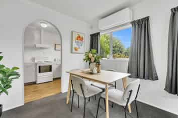 28b Herewini Street, Victoria