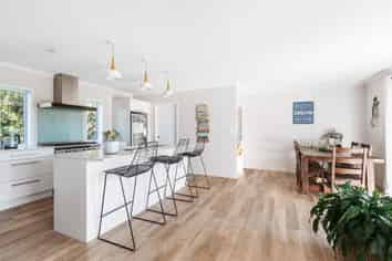 2 McKenna Lane, Omokoroa