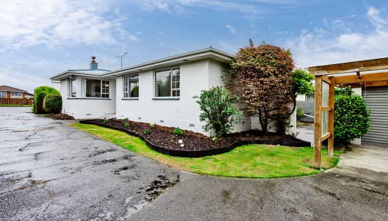 800 Tweed Street, Newfield