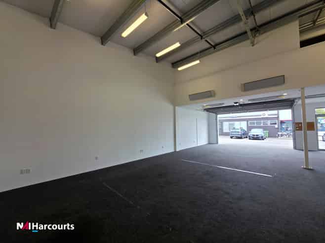 Smart & Funky City Fringe Industrial