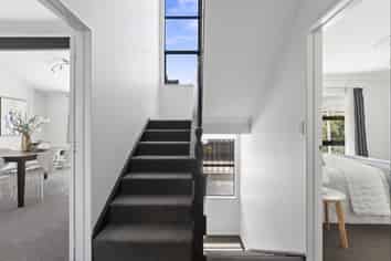 73 Gilbass Avenue, Hamilton Lake