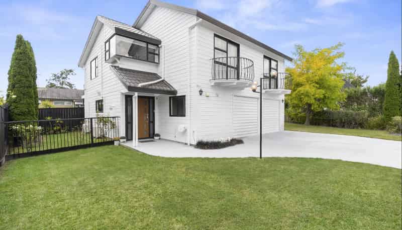 73 Gilbass Avenue, Hamilton Lake