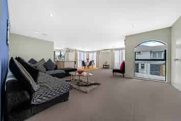 18 Farrelly Avenue, Mount Roskill