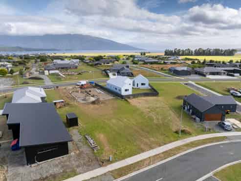 36 Te Kuaha Crescent, Te Anau