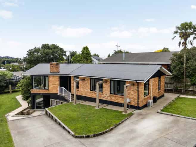 32 Corrin Street, Melville