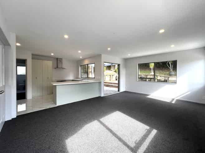 19 Lagoon Way, West Harbour