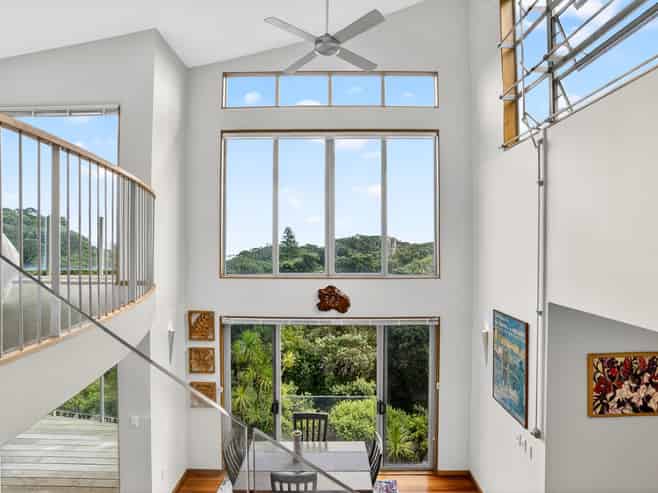 10 Waitea Road, Muriwai