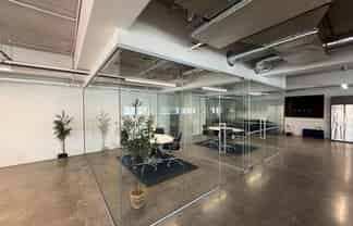 PREMIUM TURNKEY OFFICES
