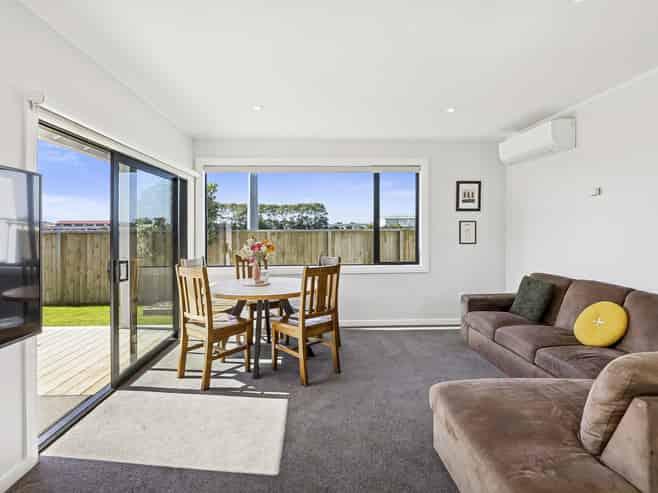 243 Macandrew Road, Forbury