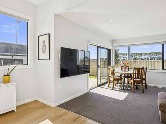 243 Macandrew Road, Forbury