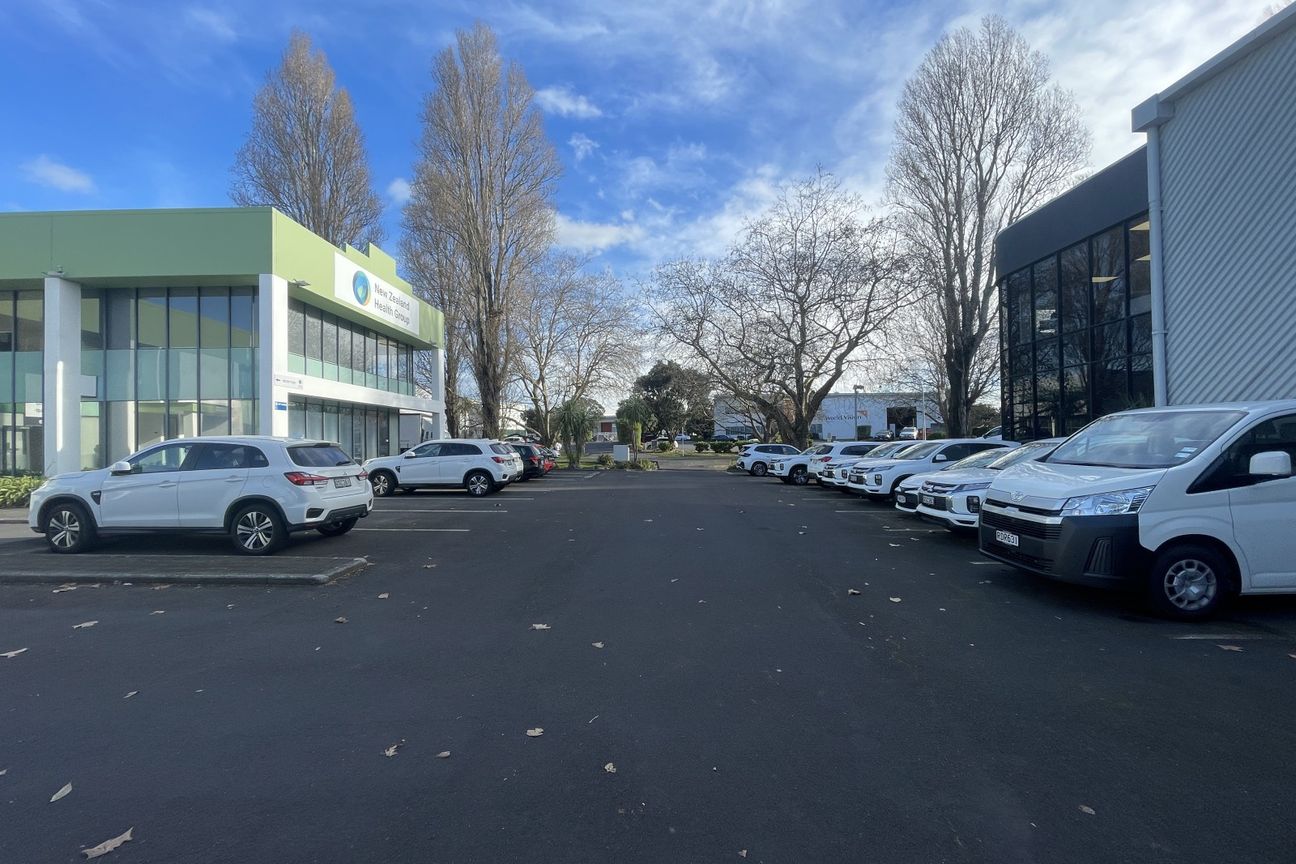 Flexible Penrose office opportunity - Vaade 6