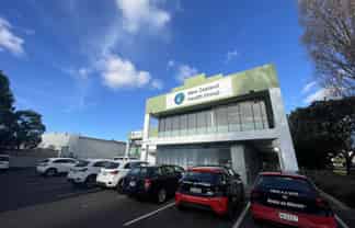 High-quality office space with fitout