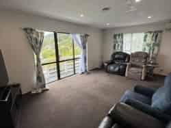 6 Forglen Place, Tawa