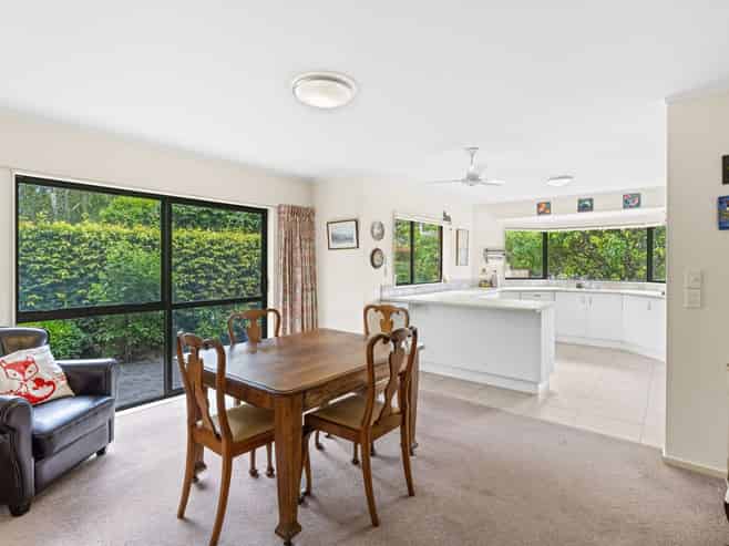 36 Cranbrook Grove, Waikanae