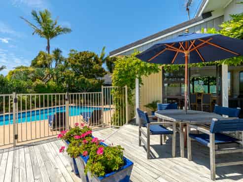 17 Matua Road, Matua