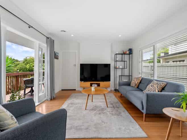 19C Corrella Road, Belmont