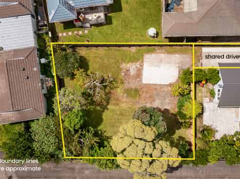 32A Pine Avenue, Henderson
