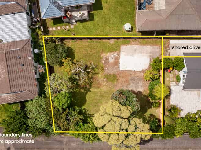 32A Pine Avenue, Henderson