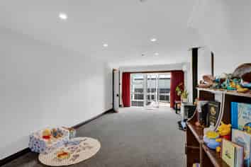 22 Brown Street, Inglewood