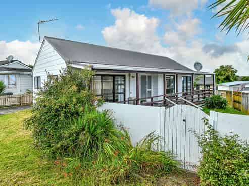 115 Hyperion Drive, Randwick Park