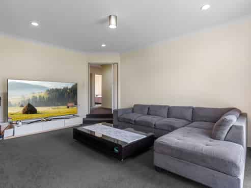 127 Cheyne Road, Pyes Pa