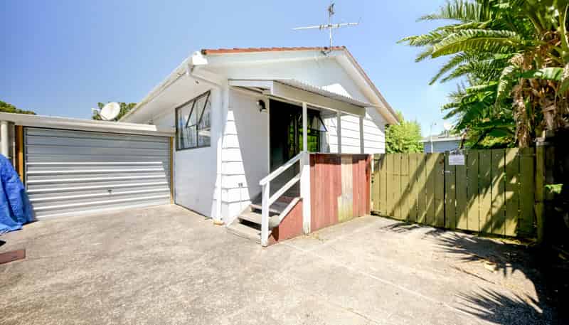 2/3 Ririno Place, Manurewa