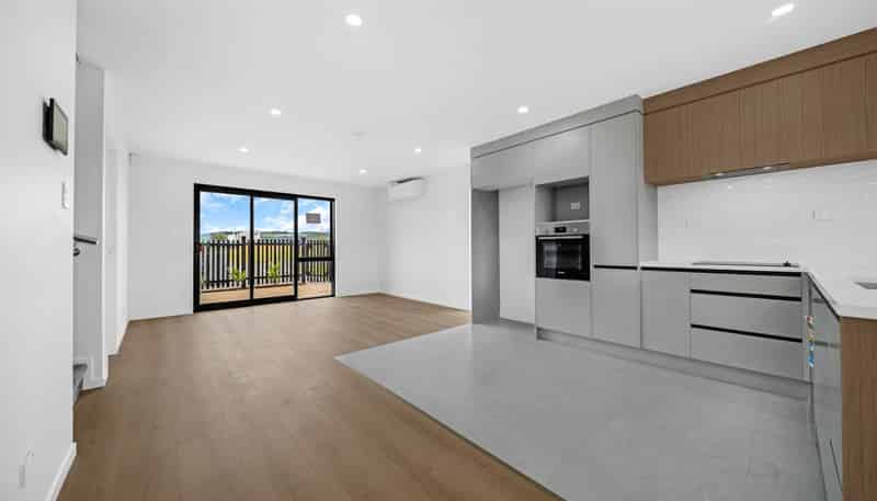 8 Harikoa Way, Karaka